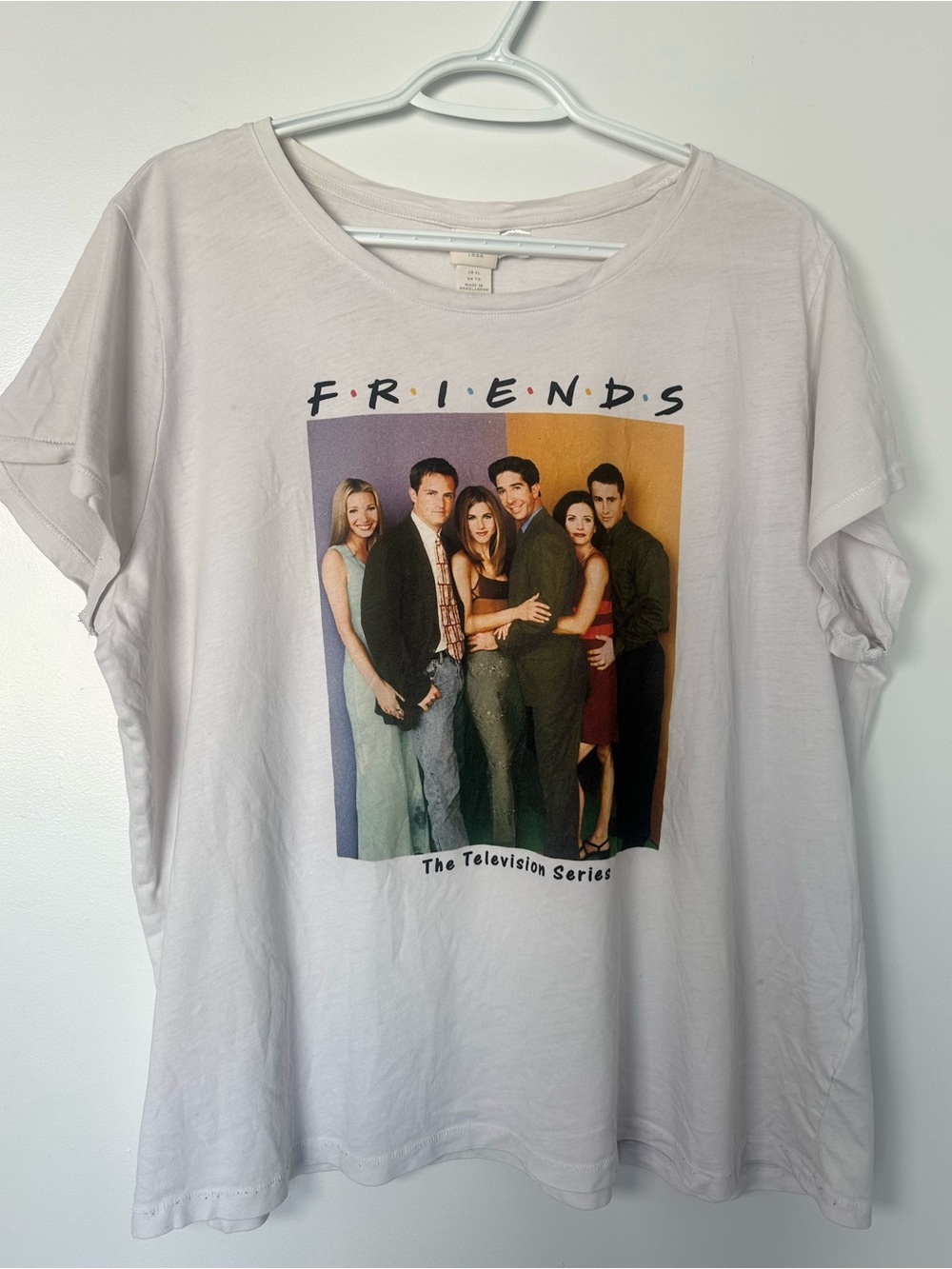 H&M White Friends Graphic Crewneck Tee with Multicolor Cast Print